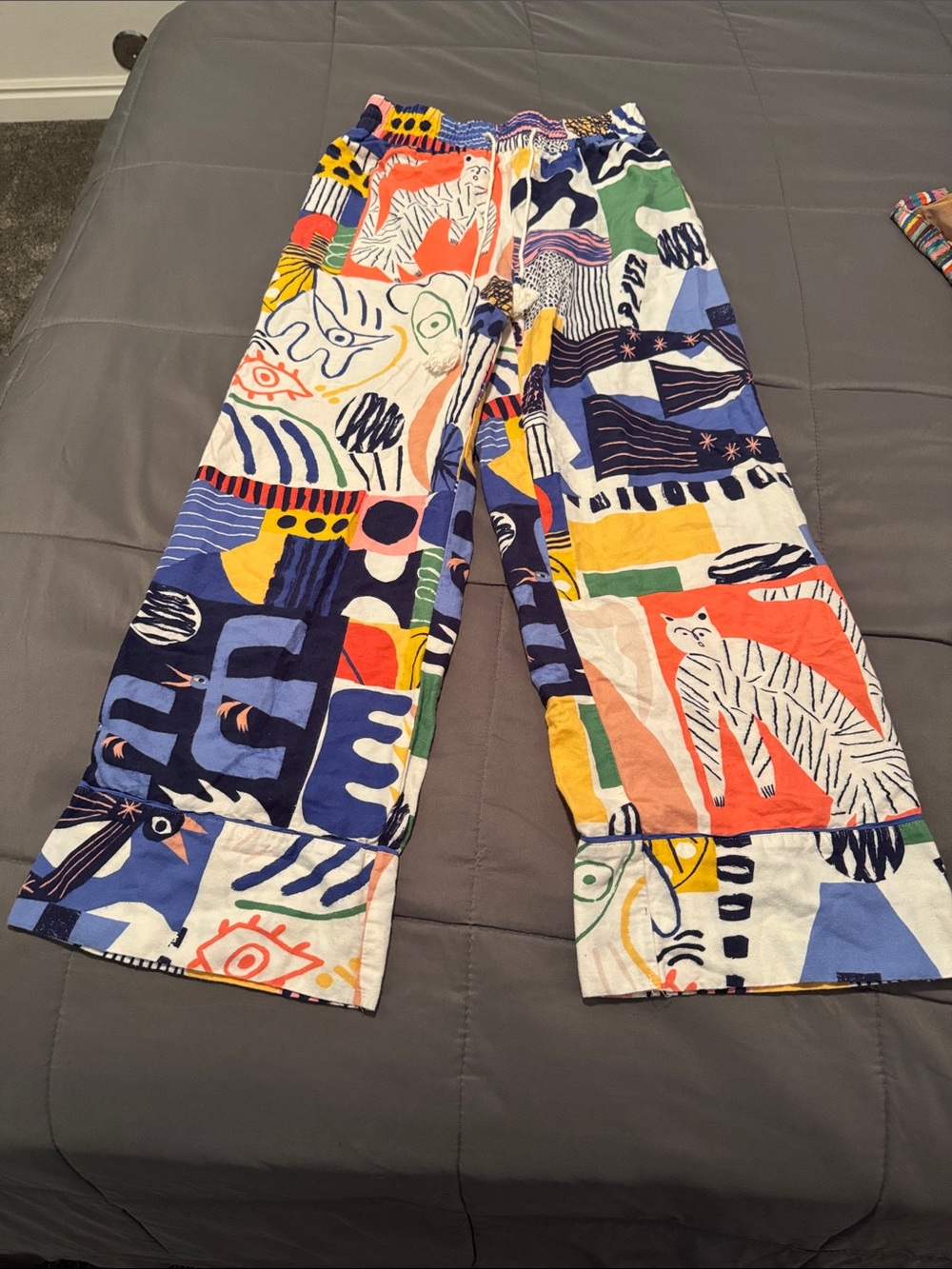 Colorful Abstract Print Wide-Leg Lunge Pants